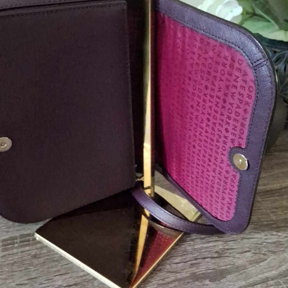 Kate Spade Crossbody - Picture 5 of 13